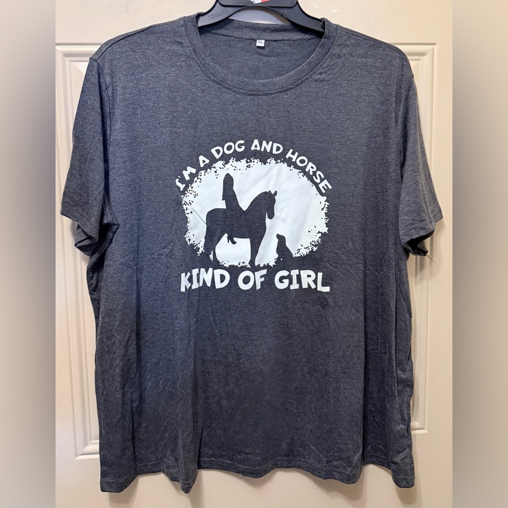 Gray I’m a Dog and Horse Kind of Girl Tee Shirt Size 4X